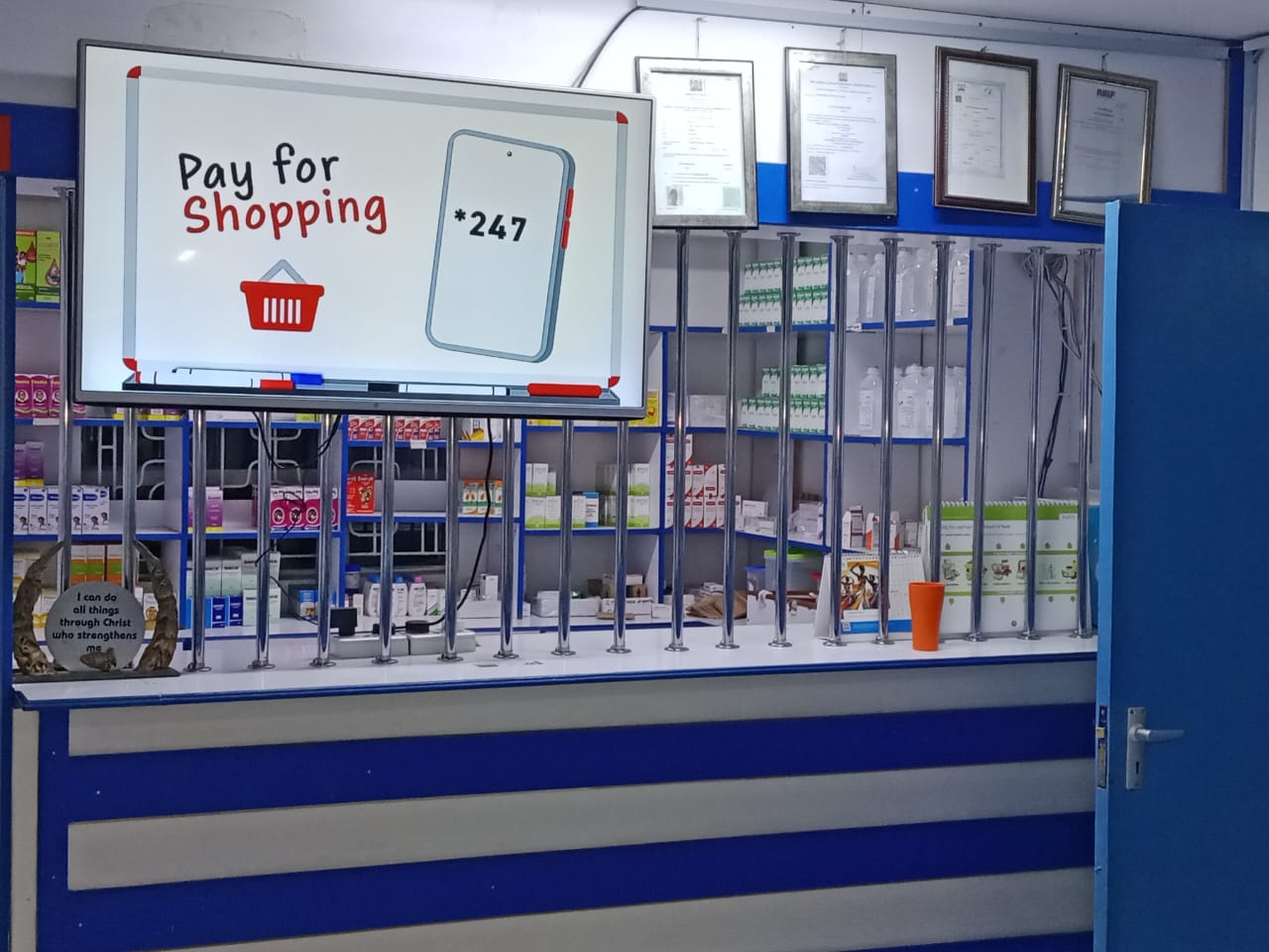 Laboratory/pharmacy services 